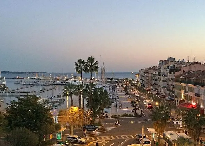 Апартаменты 2 Pieces Avec Piscine, 150 M De La Plage. *